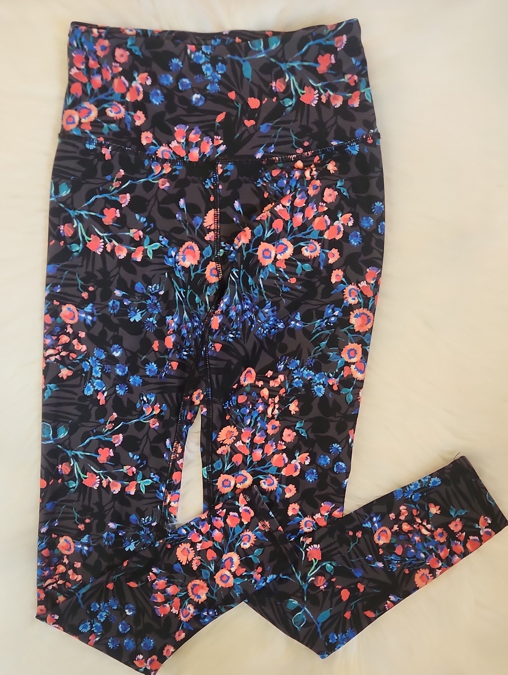 Floral High-Waist Leggings - Black with Pink & Blue Flowers - Womens Size Small